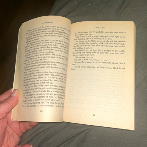 James patterson kiss the girls - kiss,